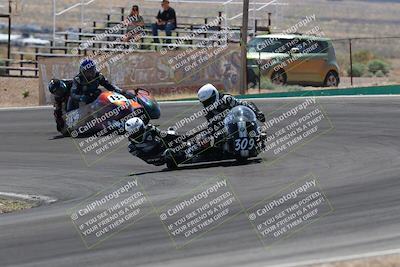 media/Apr-20-2025-AHRMA (Sun) [[393a79c373]]/Race/Group 9/Turn 4b/